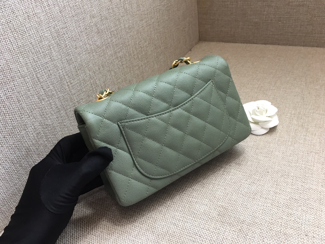 Small Classic Flap Caviar Bag A01116 Dark Green/Gold